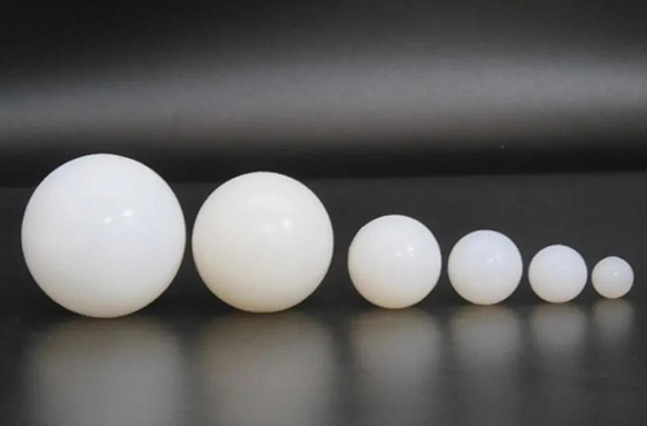 振動篩用清網(wǎng)球