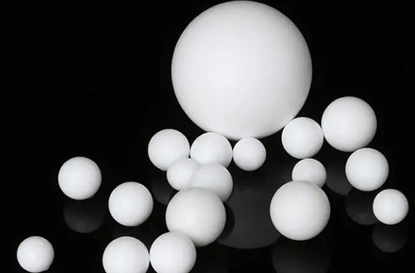 振動篩用清網(wǎng)球